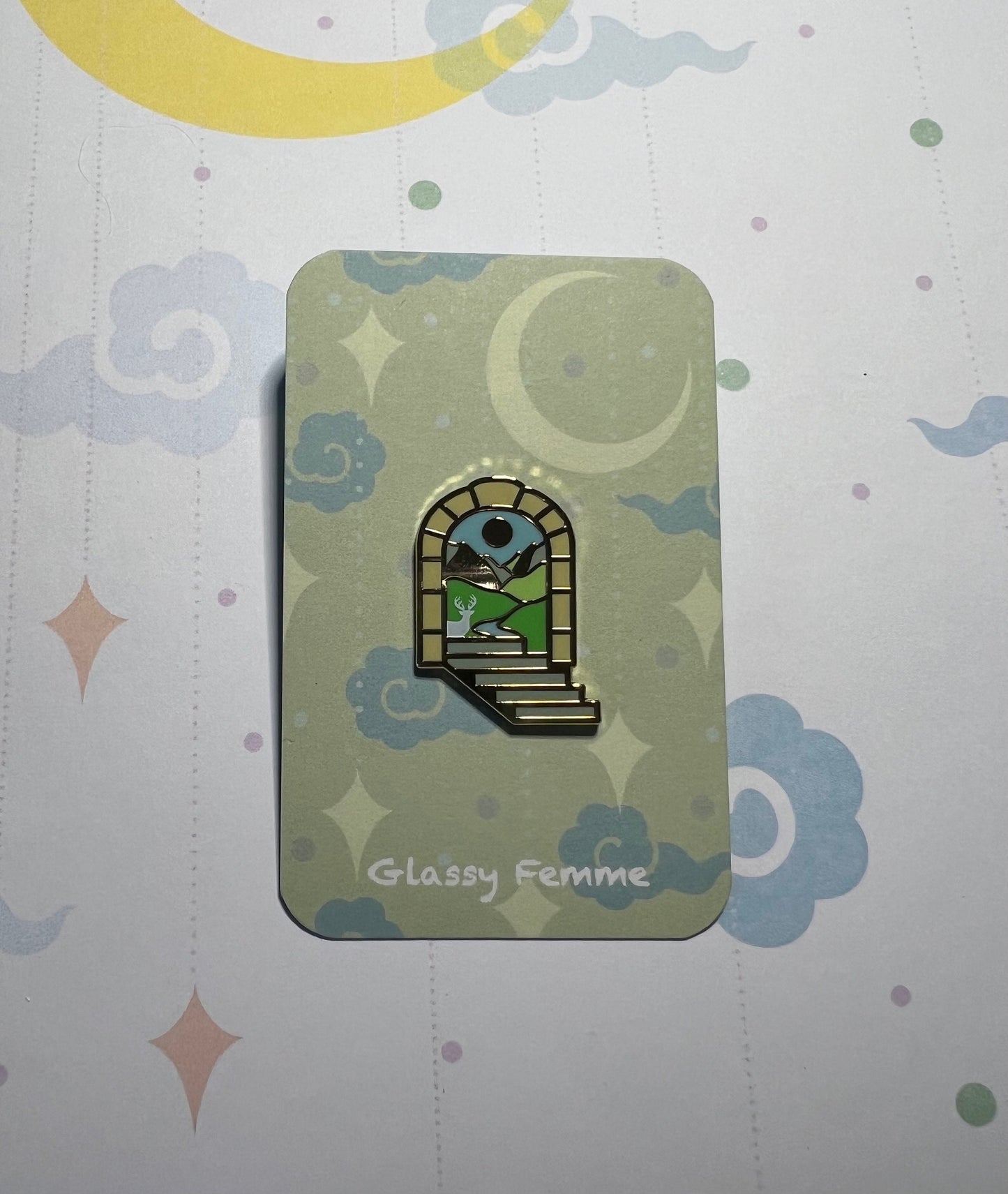 Officially Licensed Terrasen archway Pin - A Throne of Glass inspired hard enamel pin